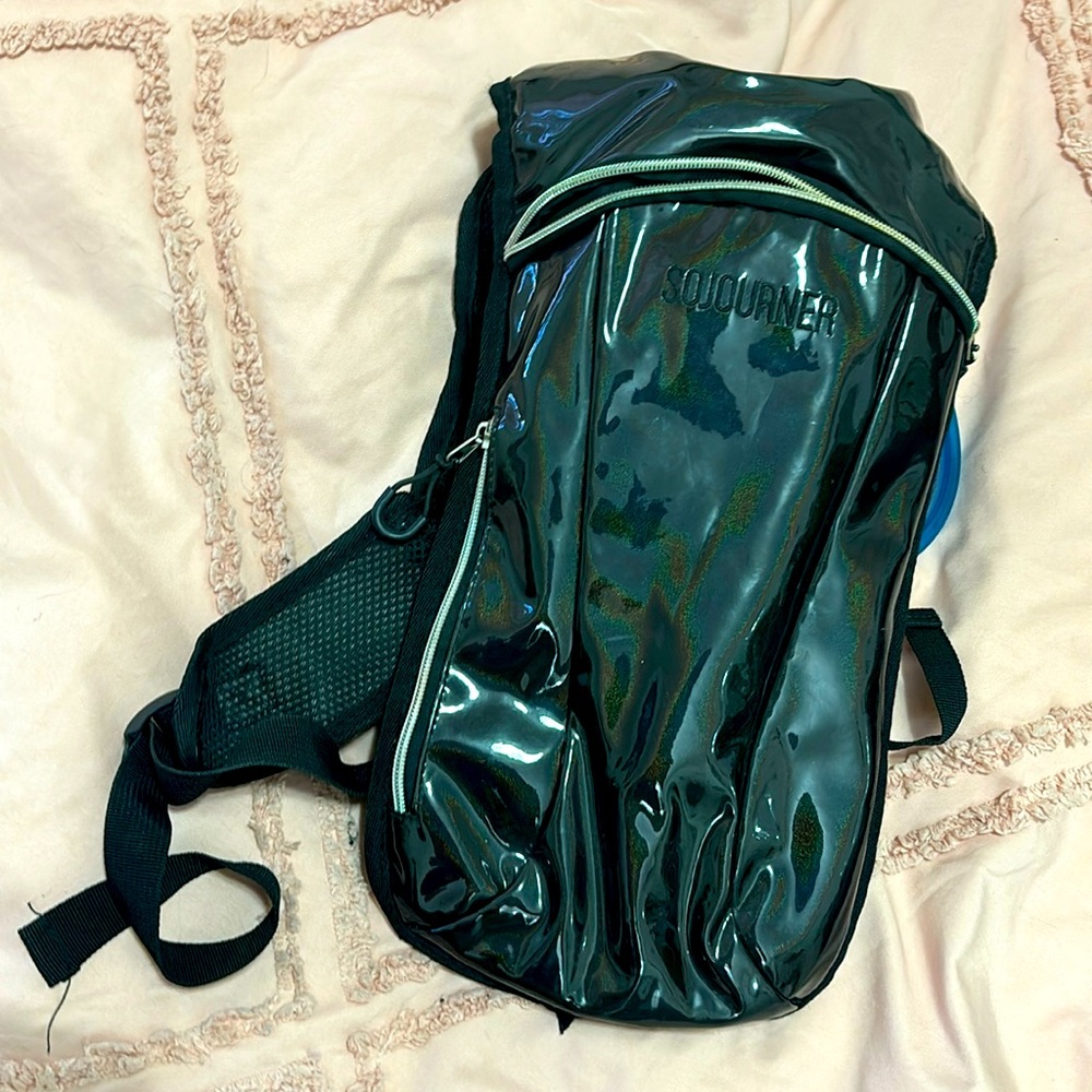 Black Holographic Sojourner Hydropack